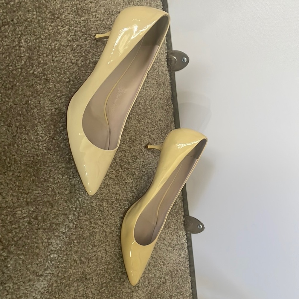 MIU MIU beige kitten heals. Size 6.5.